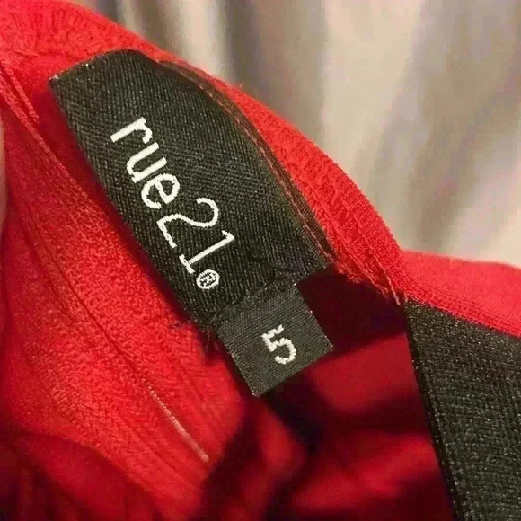 NWOT Rue21 Dress - Picture 4 of 5